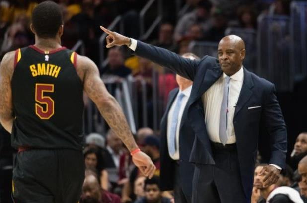 护球迷的观 护球迷的观