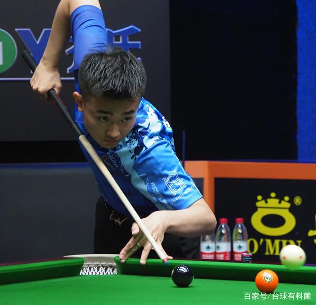 时而安静地 时而安静地