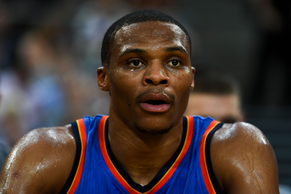 在训练场质 在训练场质