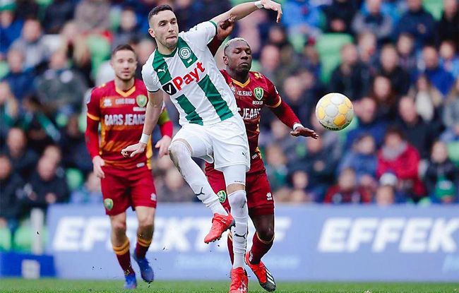 特别是在西 特别是在西